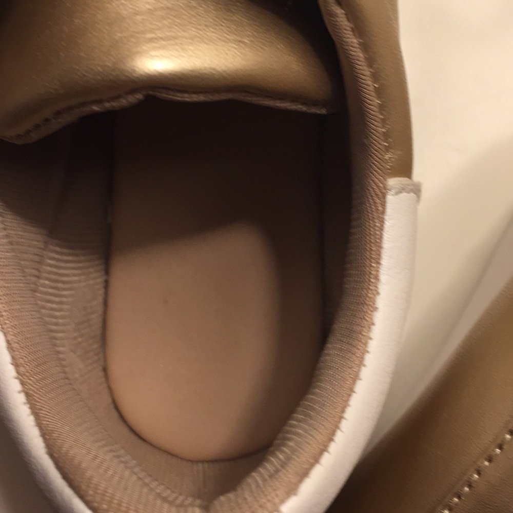 Shoes!! - Picture 5 of 5